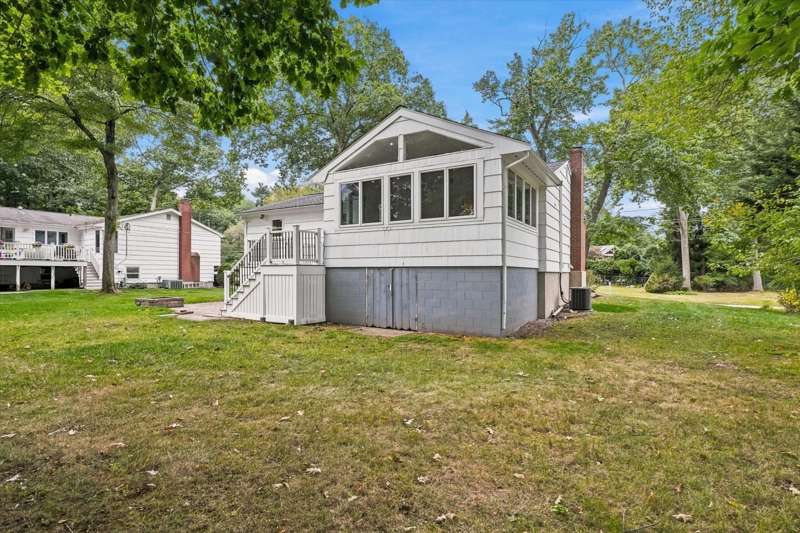 41 Marron Ave Stoughton — Photo 33 of 36