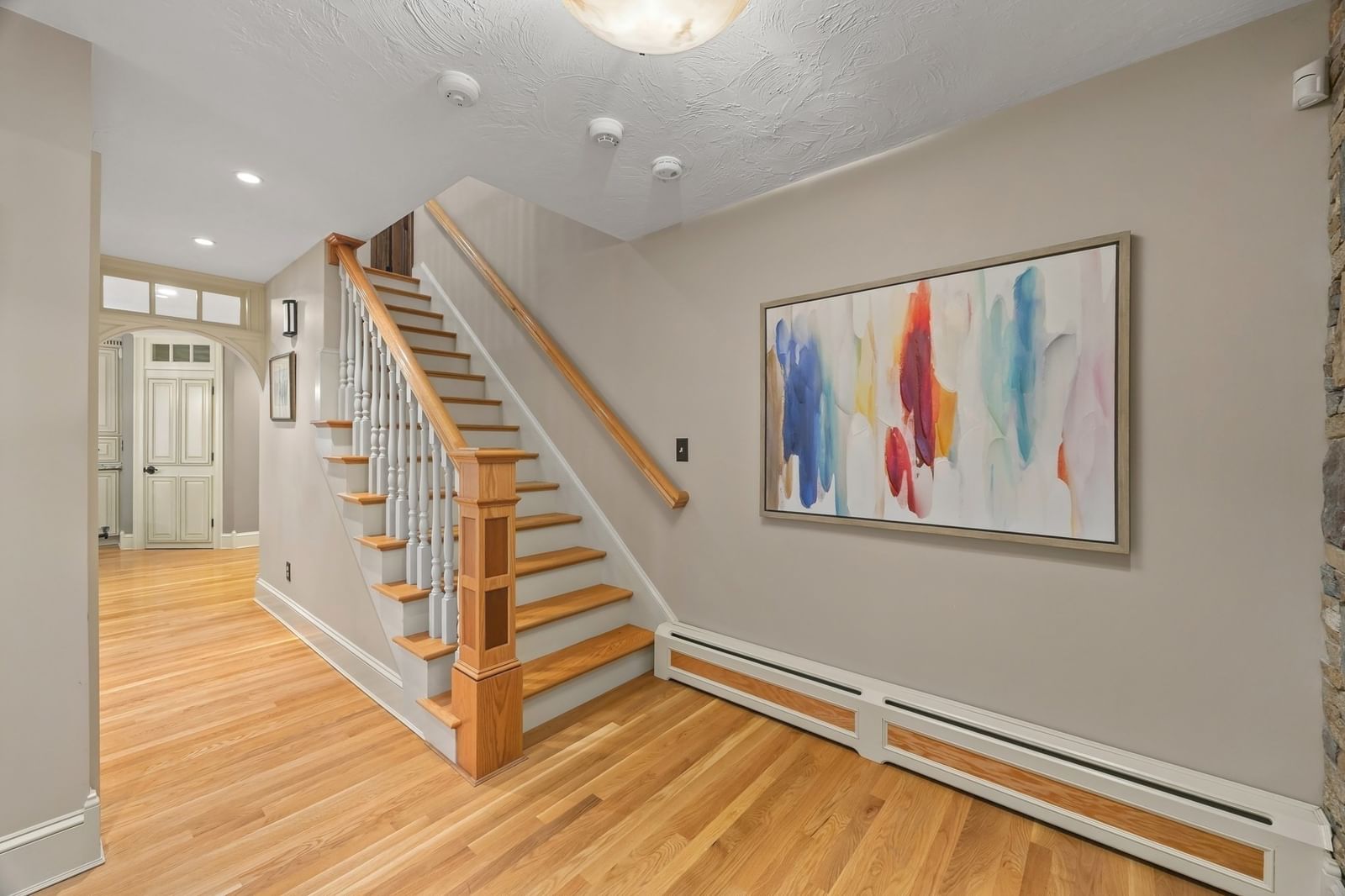 9 Cranbrook Rd Shrewsbury — Photo 3 of 42