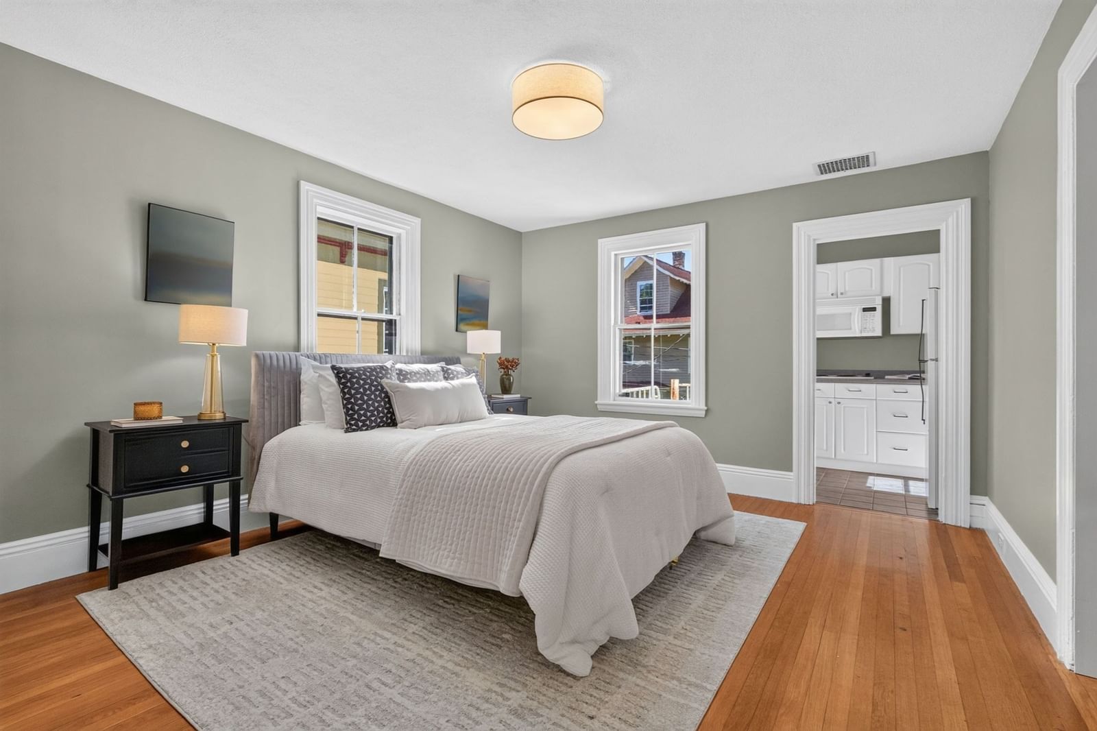 38 Holbrook St Boston — Photo 18 of 42