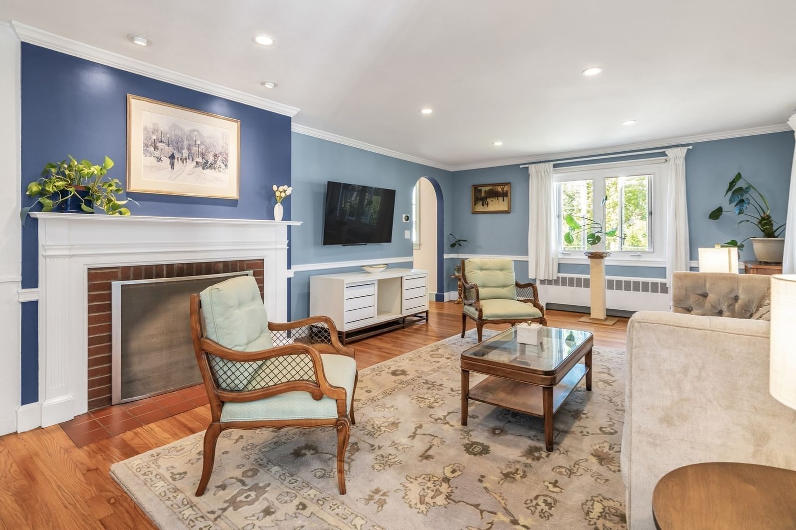 74 Fletcher Rd Woburn — Photo 15 of 42