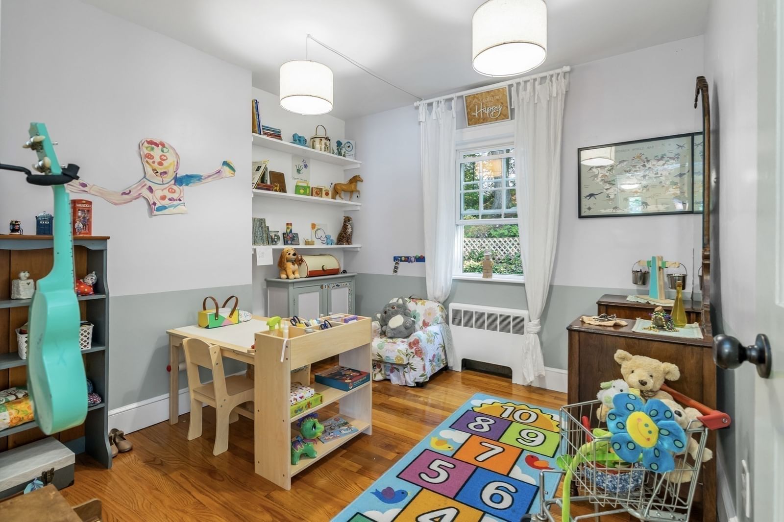74 Fletcher Rd Woburn — Photo 16 of 42