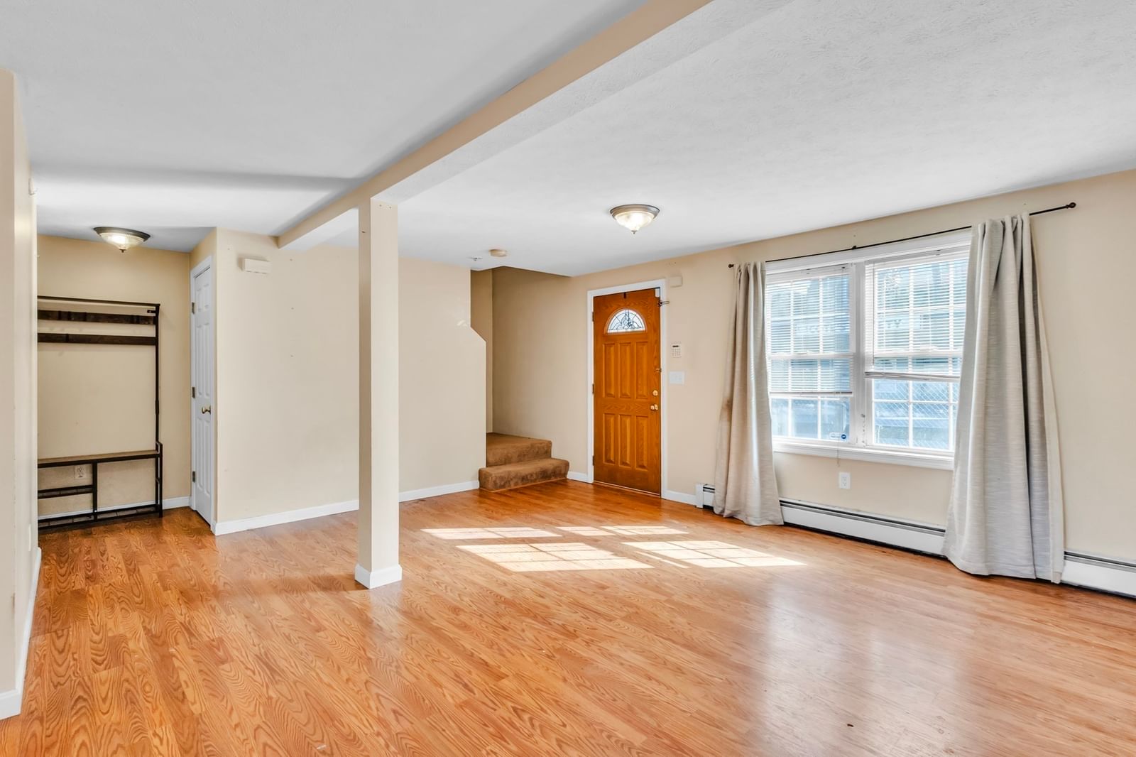 162 High St Fitchburg — Photo 3 of 29