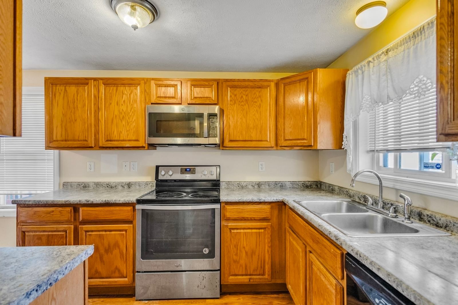 162 High St Fitchburg — Photo 9 of 29