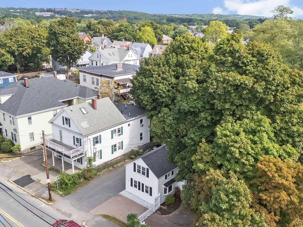 42 Newton Street Waltham — Photo 32 of 35