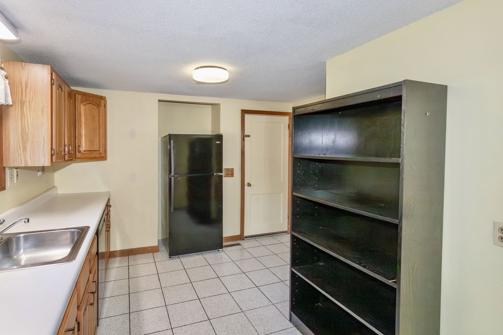 71 Birch Bluffs Drive Westfield — Photo 12 of 35