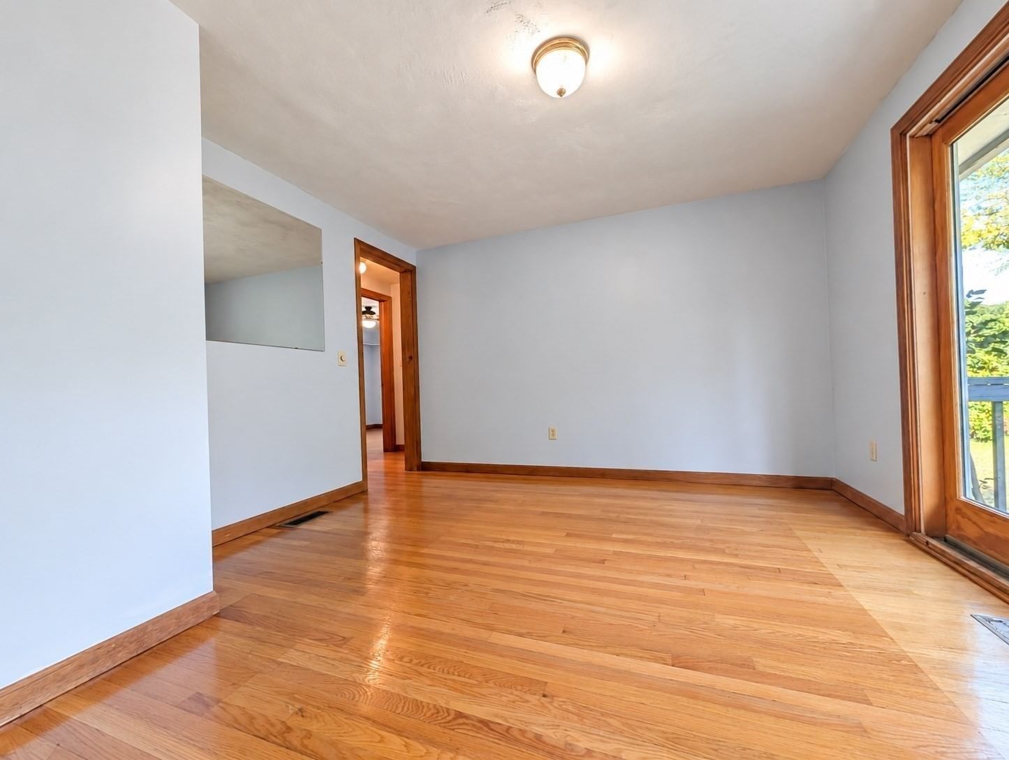 71 Birch Bluffs Drive Westfield — Photo 15 of 35