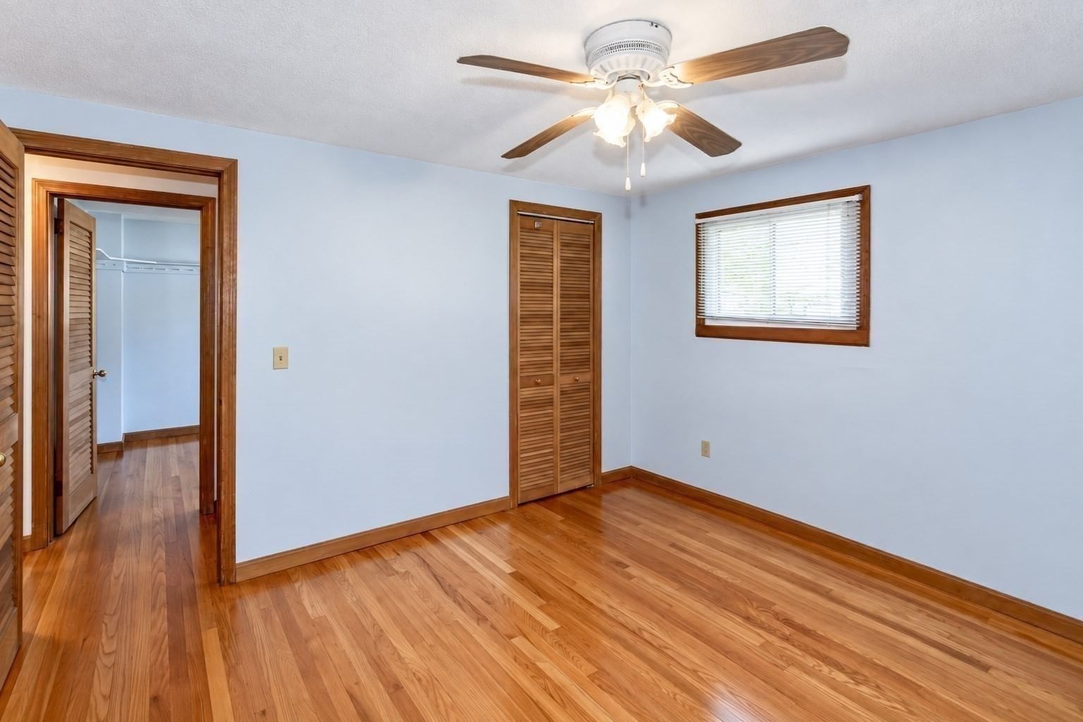 71 Birch Bluffs Drive Westfield — Photo 18 of 35