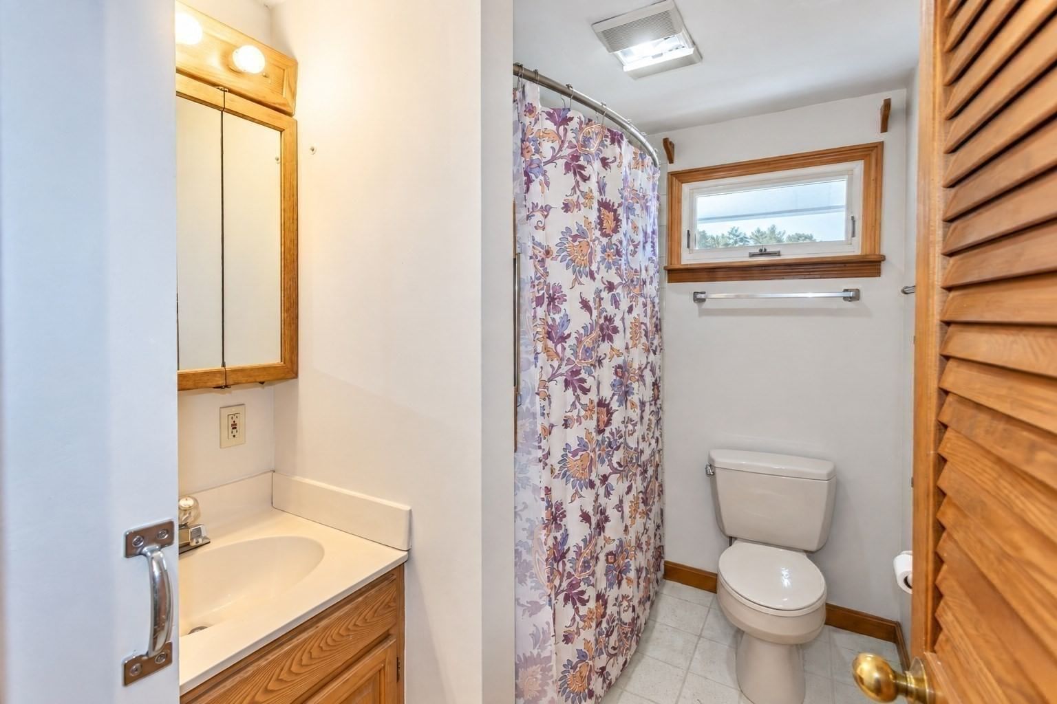 71 Birch Bluffs Drive Westfield — Photo 23 of 35