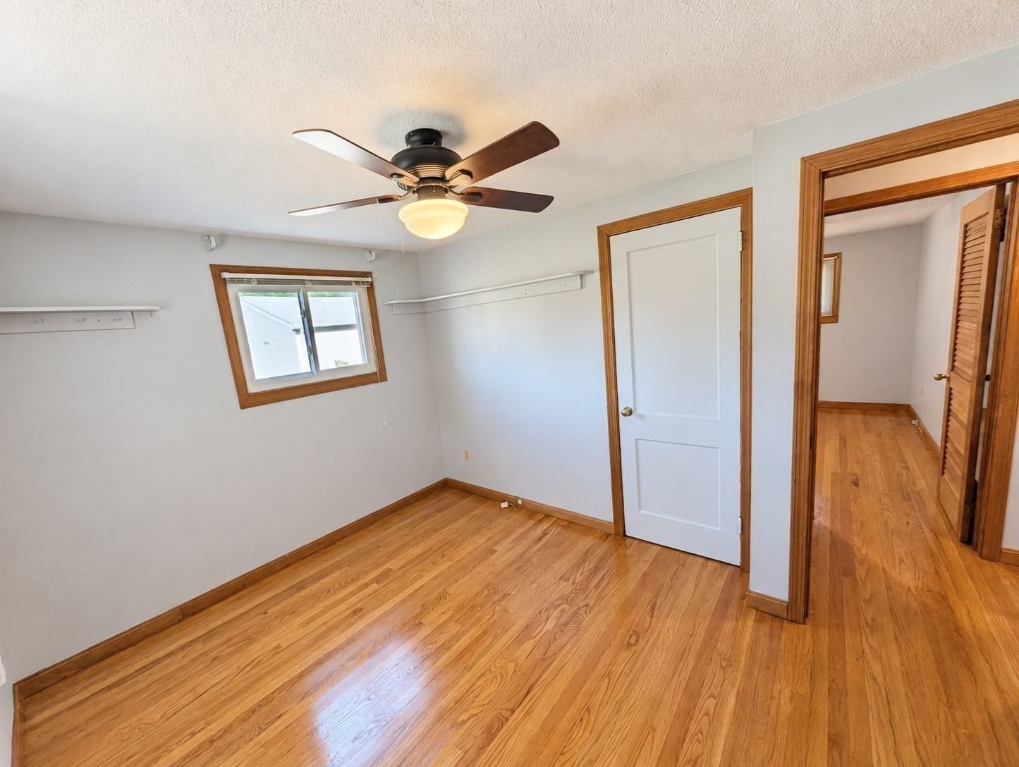 71 Birch Bluffs Drive Westfield — Photo 24 of 35