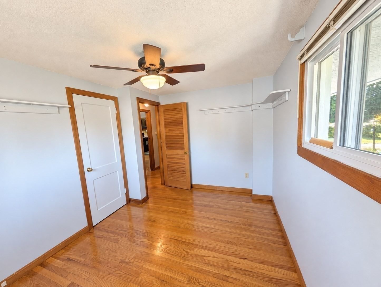 71 Birch Bluffs Drive Westfield — Photo 25 of 35