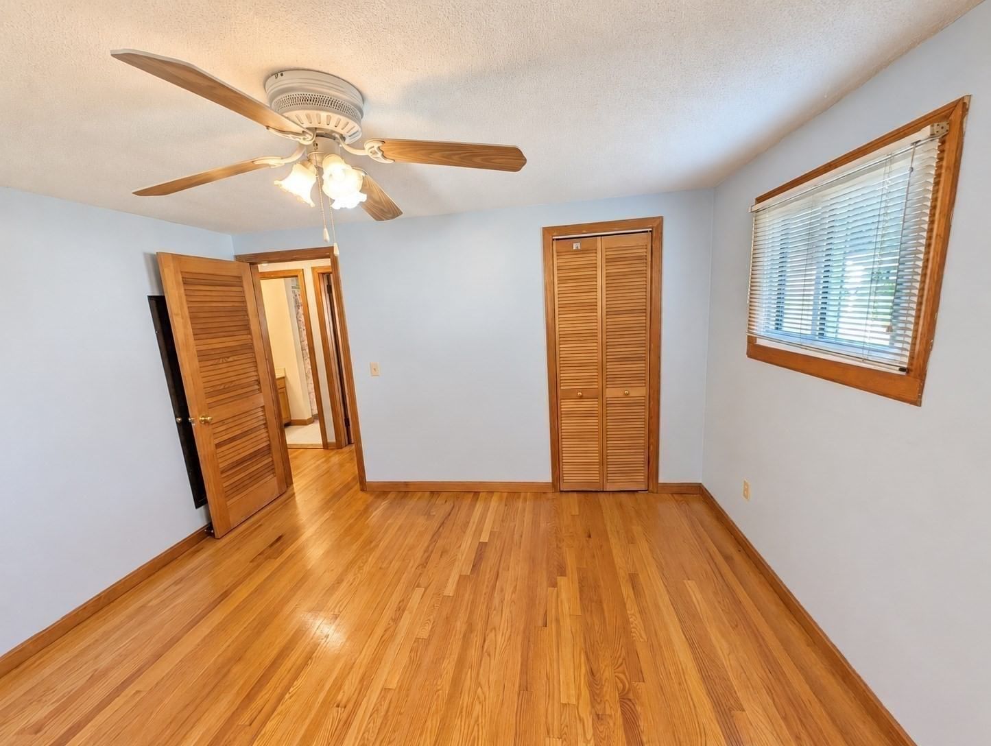 71 Birch Bluffs Drive Westfield — Photo 26 of 35