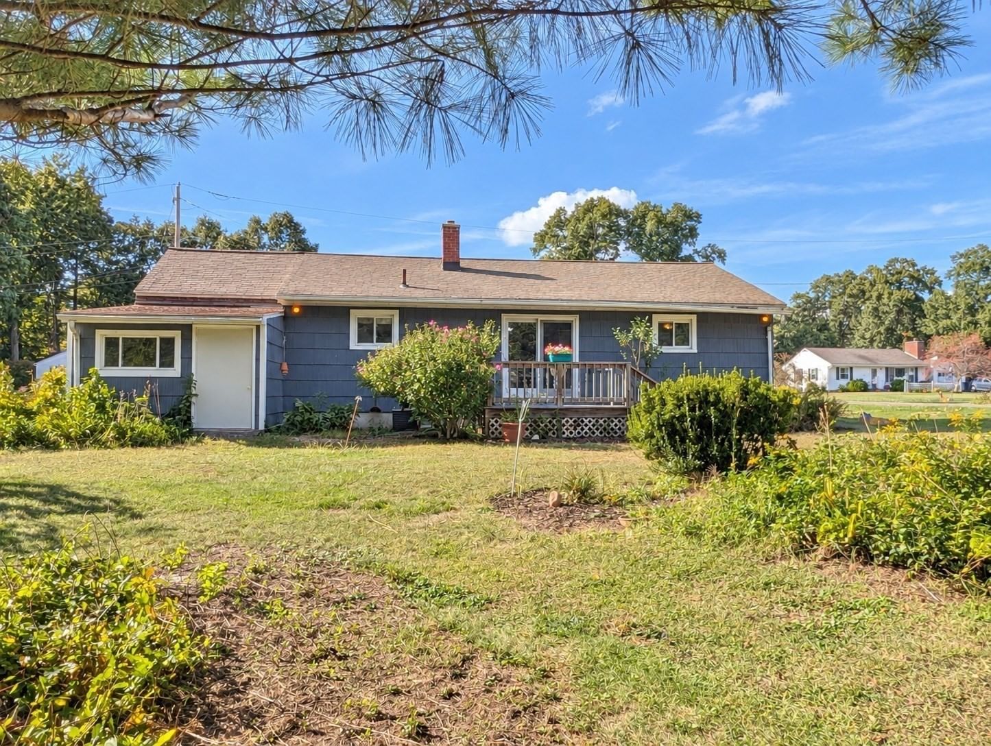 71 Birch Bluffs Drive Westfield — Photo 33 of 35