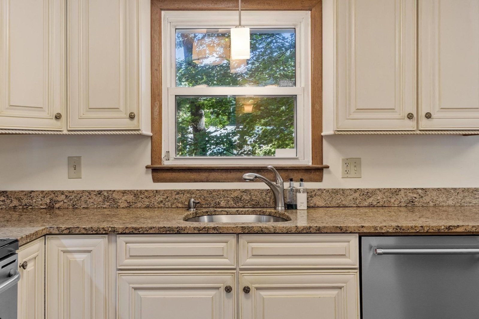 7 Gaywood Cir Peabody — Photo 19 of 38