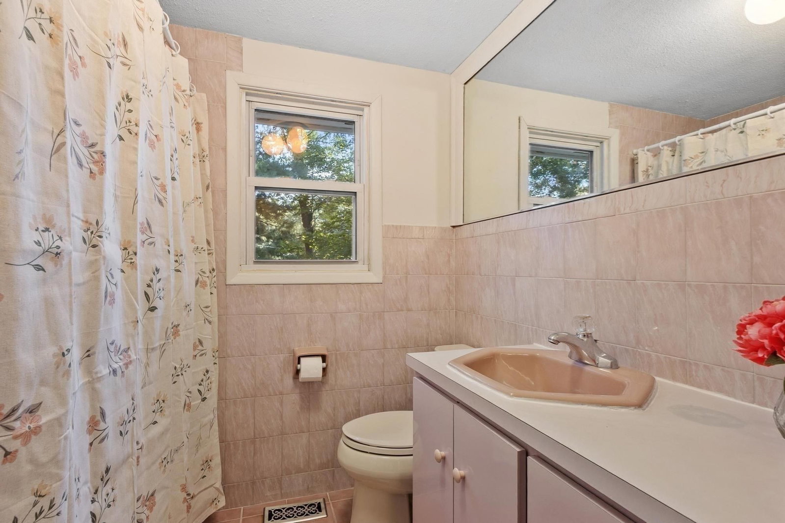 7 Gaywood Cir Peabody — Photo 27 of 38
