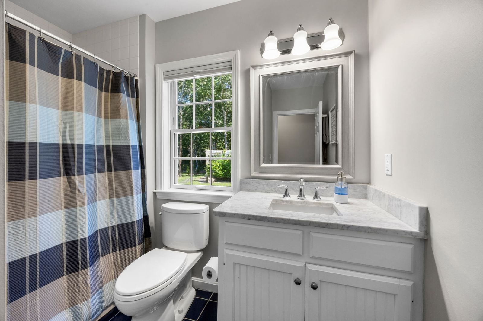 12 Coastal Ln Barnstable — Photo 13 of 42