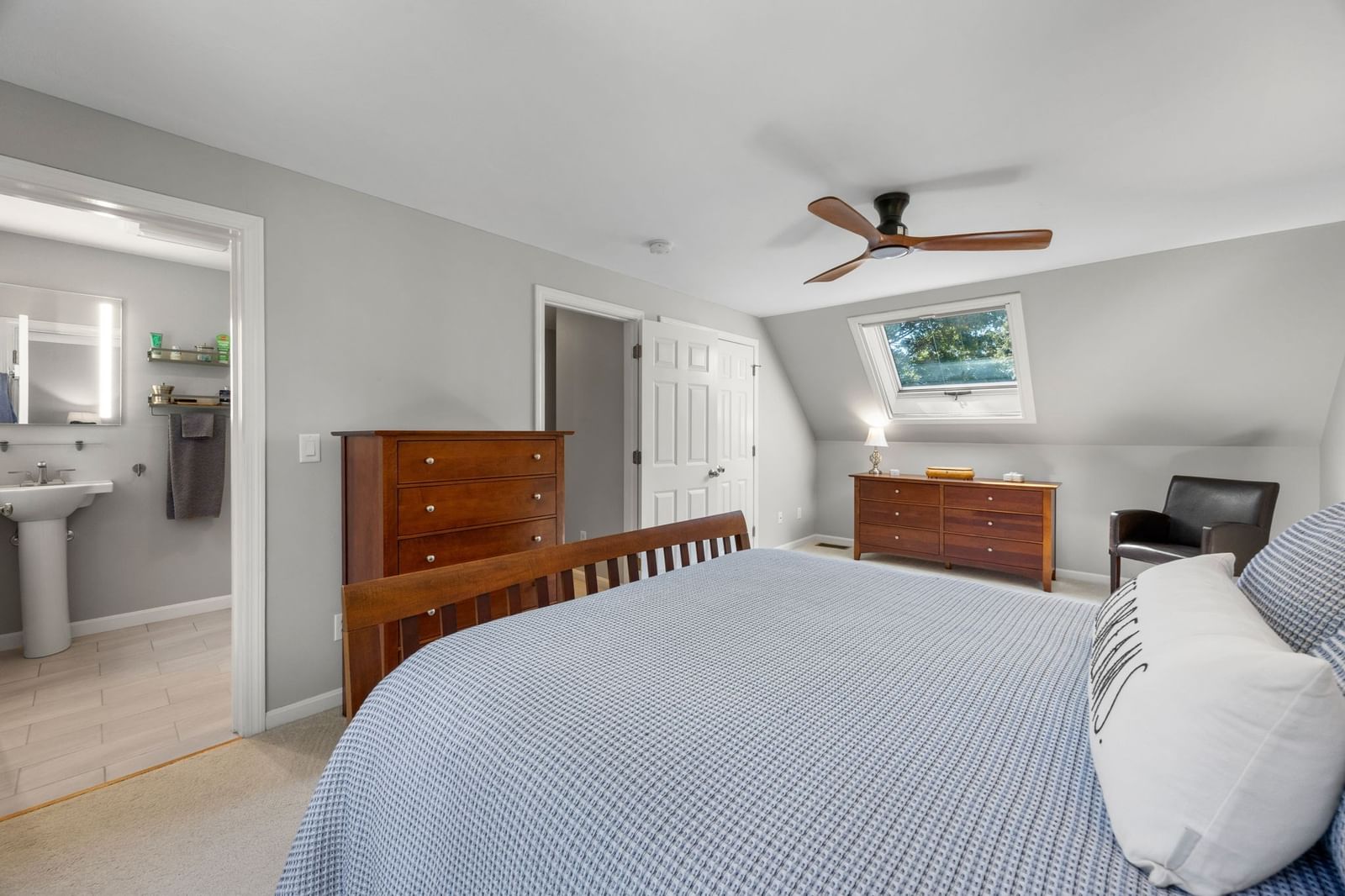 12 Coastal Ln Barnstable — Photo 23 of 42