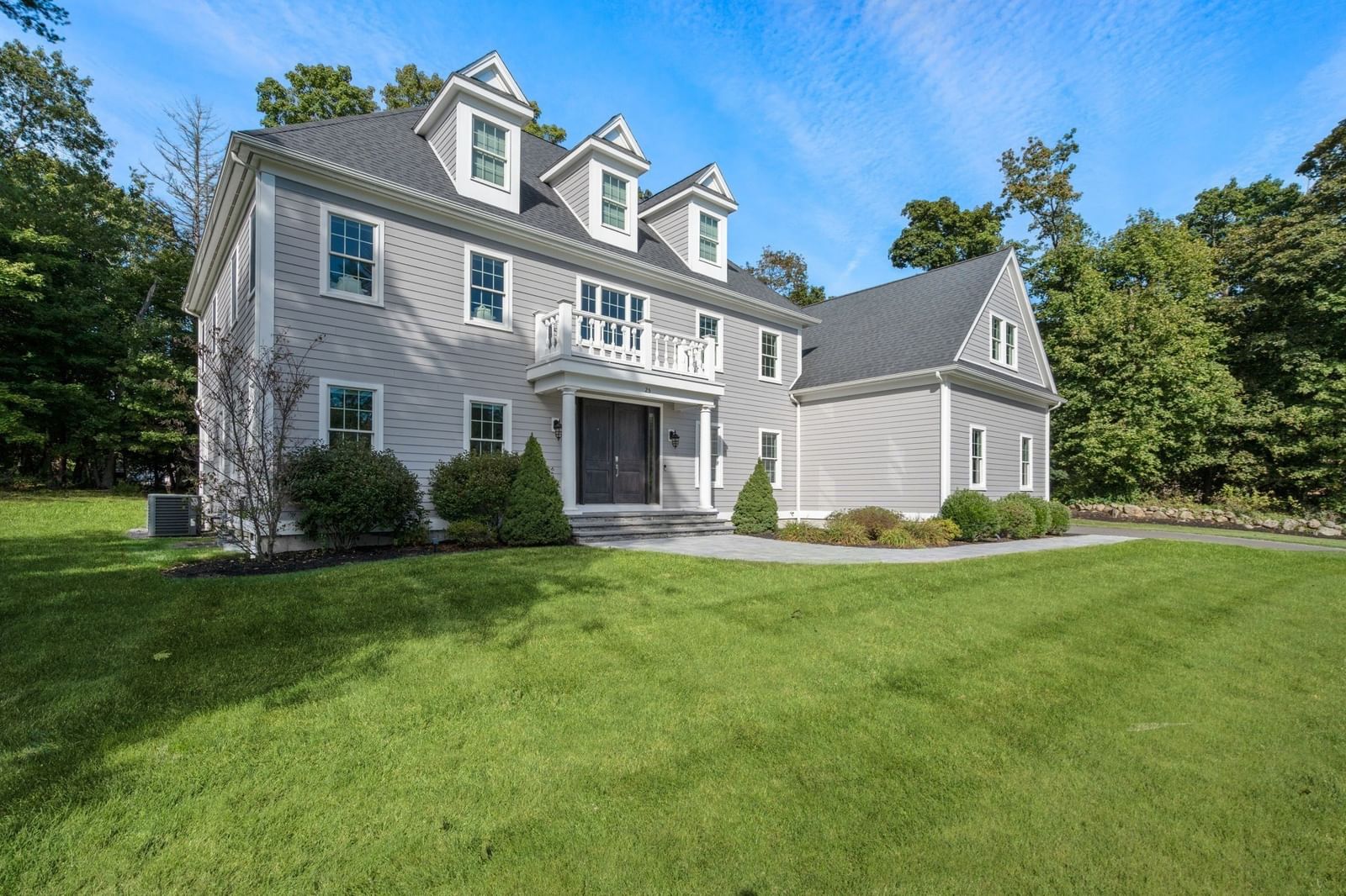 25 Hedgerow Lane Westwood — Photo 3 of 39