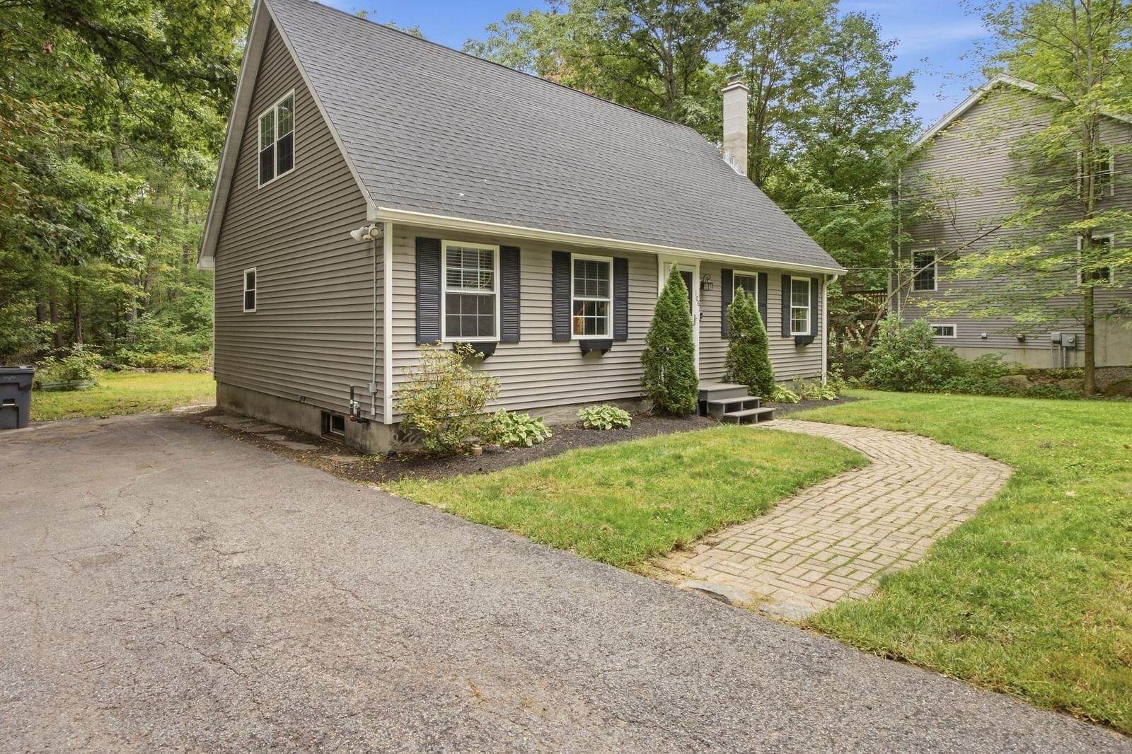 108 Dunn Rd Ashburnham — Photo 2 of 29