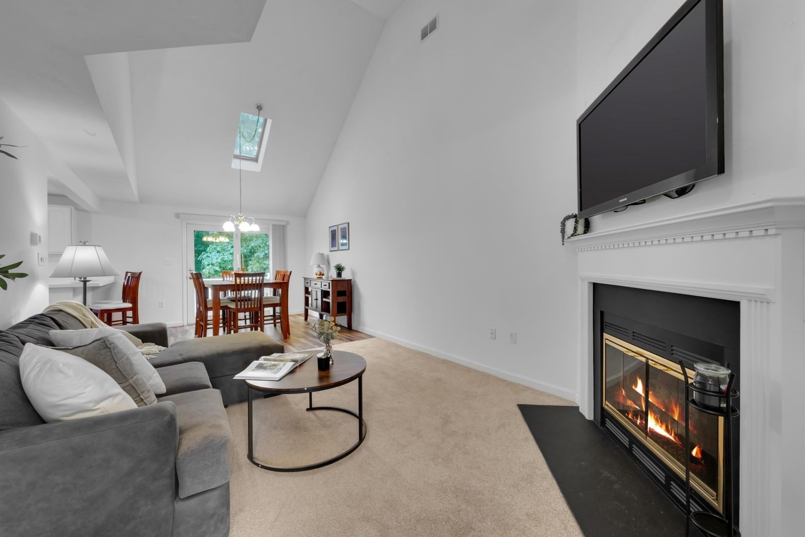 14 Millers Way #D Sutton — Photo 3 of 30