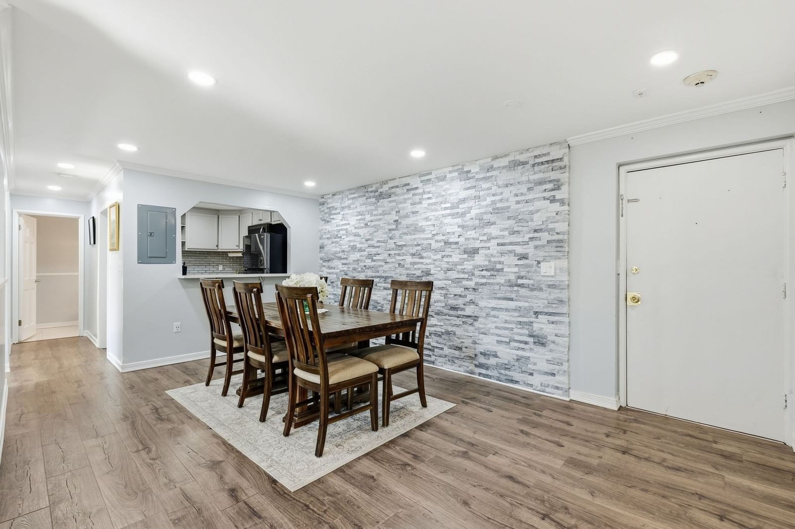 9 Weld St #31 Framingham — Photo 10 of 42