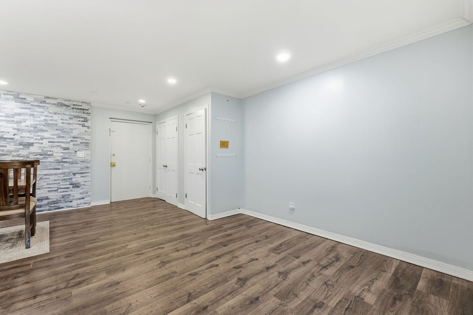 9 Weld St #31 Framingham — Photo 11 of 42
