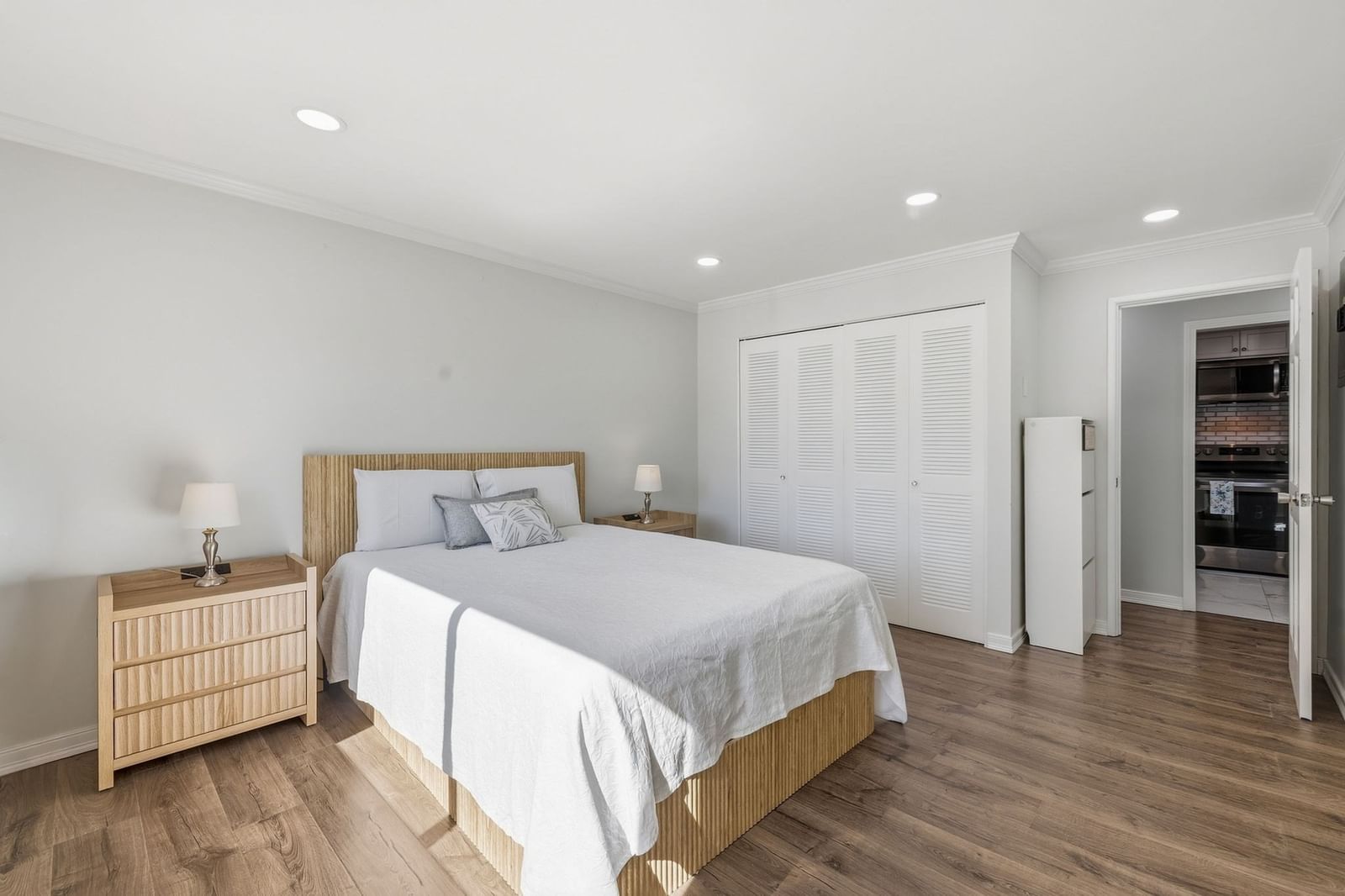9 Weld St #31 Framingham — Photo 12 of 42