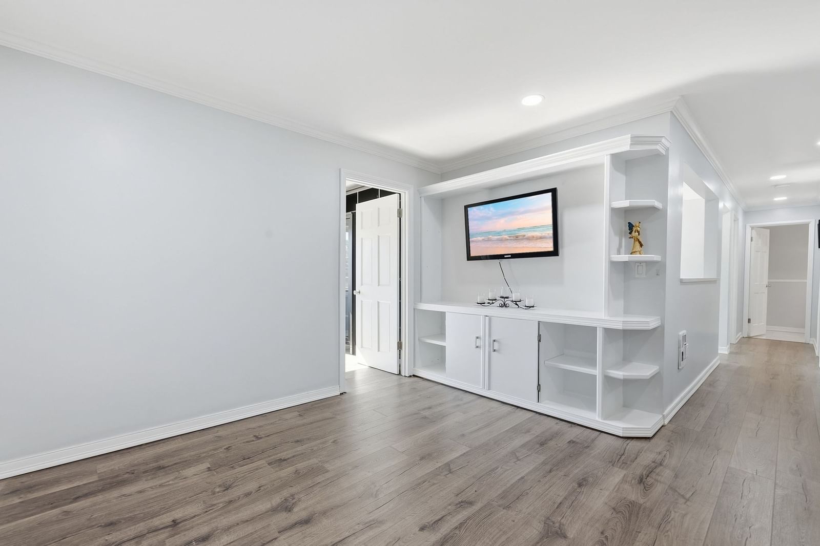 9 Weld St #31 Framingham — Photo 5 of 42