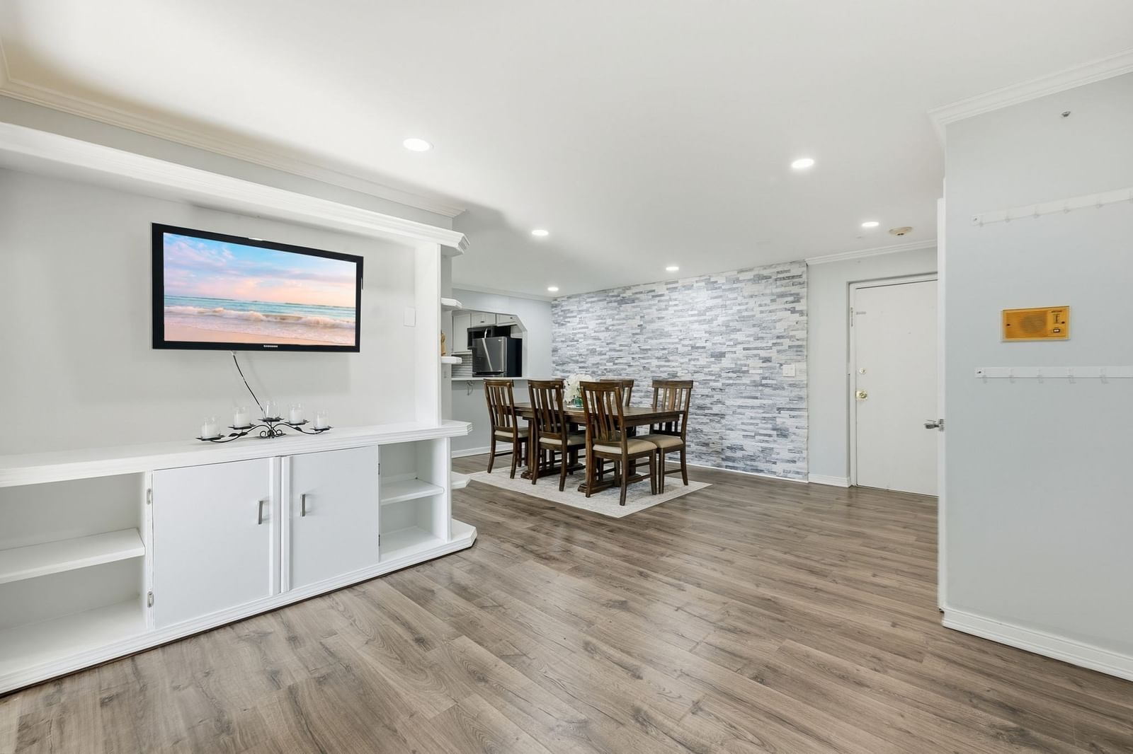 9 Weld St #31 Framingham — Photo 6 of 42