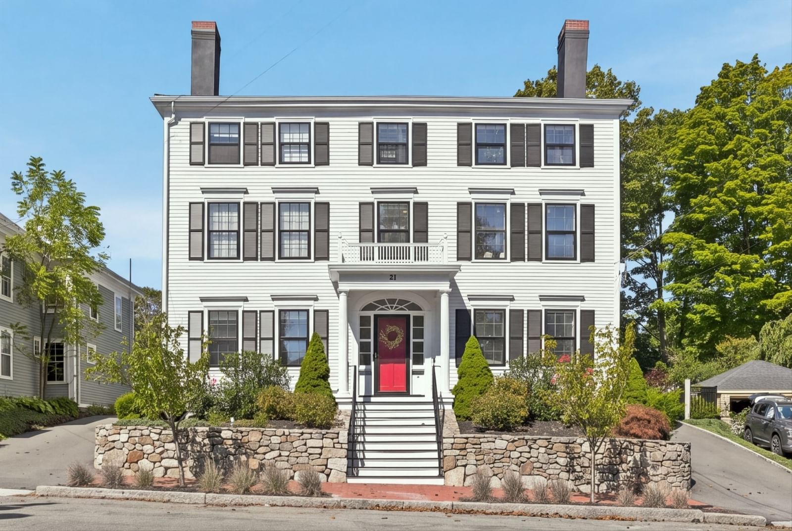 26A Tyng St Newburyport — Photo 2 of 41