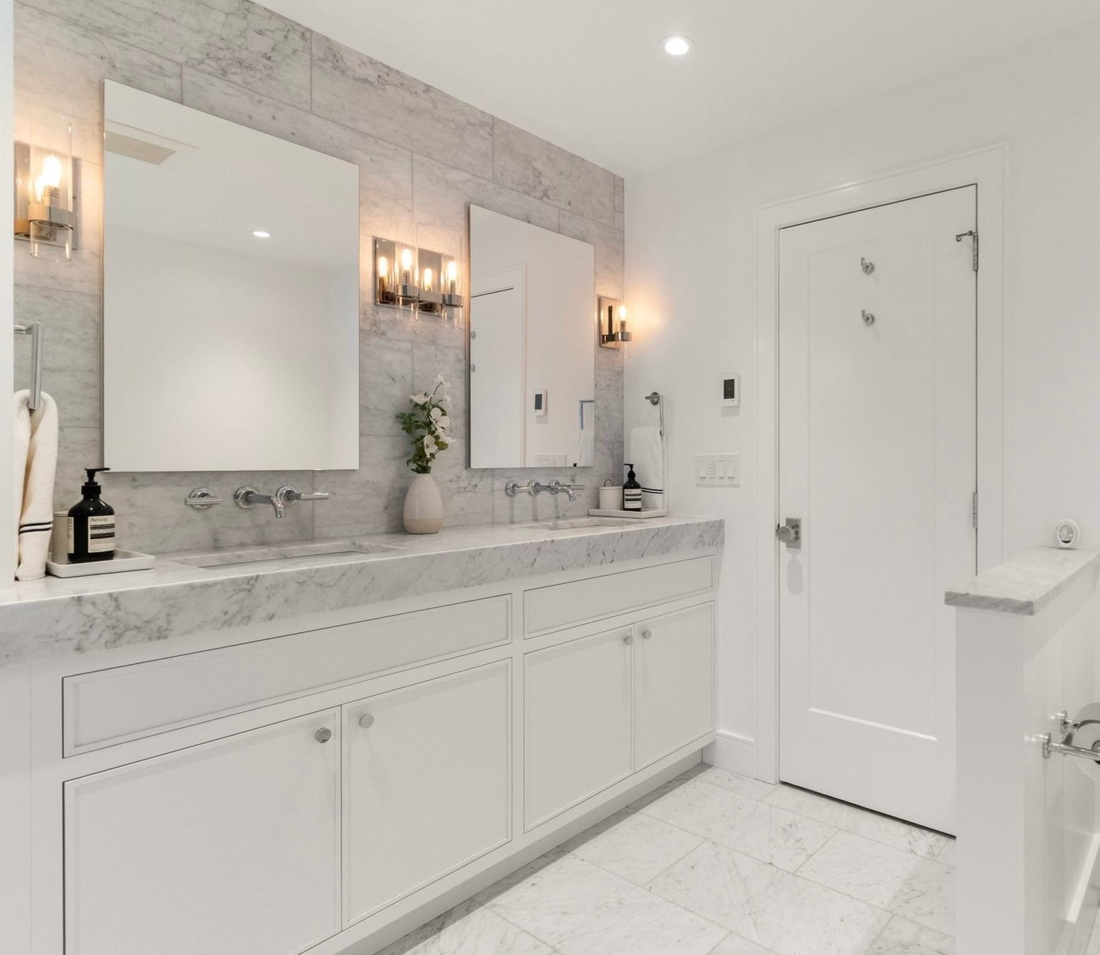 255 W Third #255 Boston — Photo 16 of 29