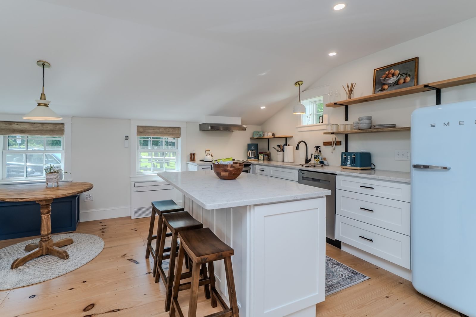14 Sugarloaf St Deerfield — Photo 14 of 29