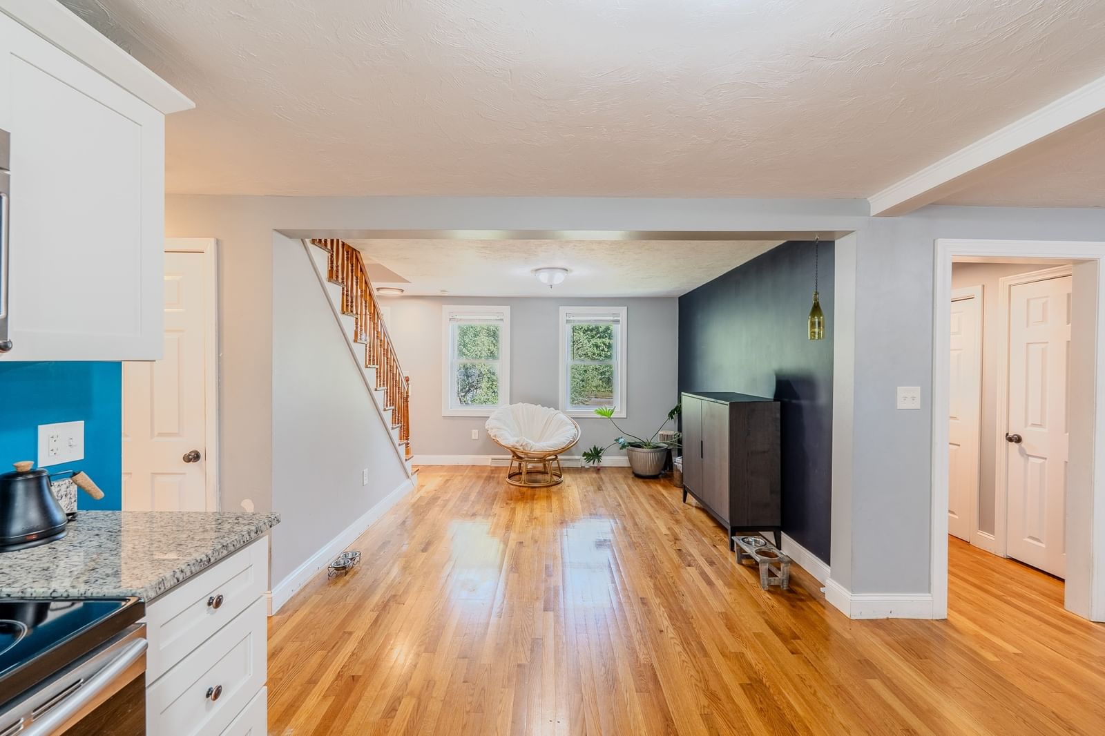 601 East St Wrentham — Photo 11 of 33
