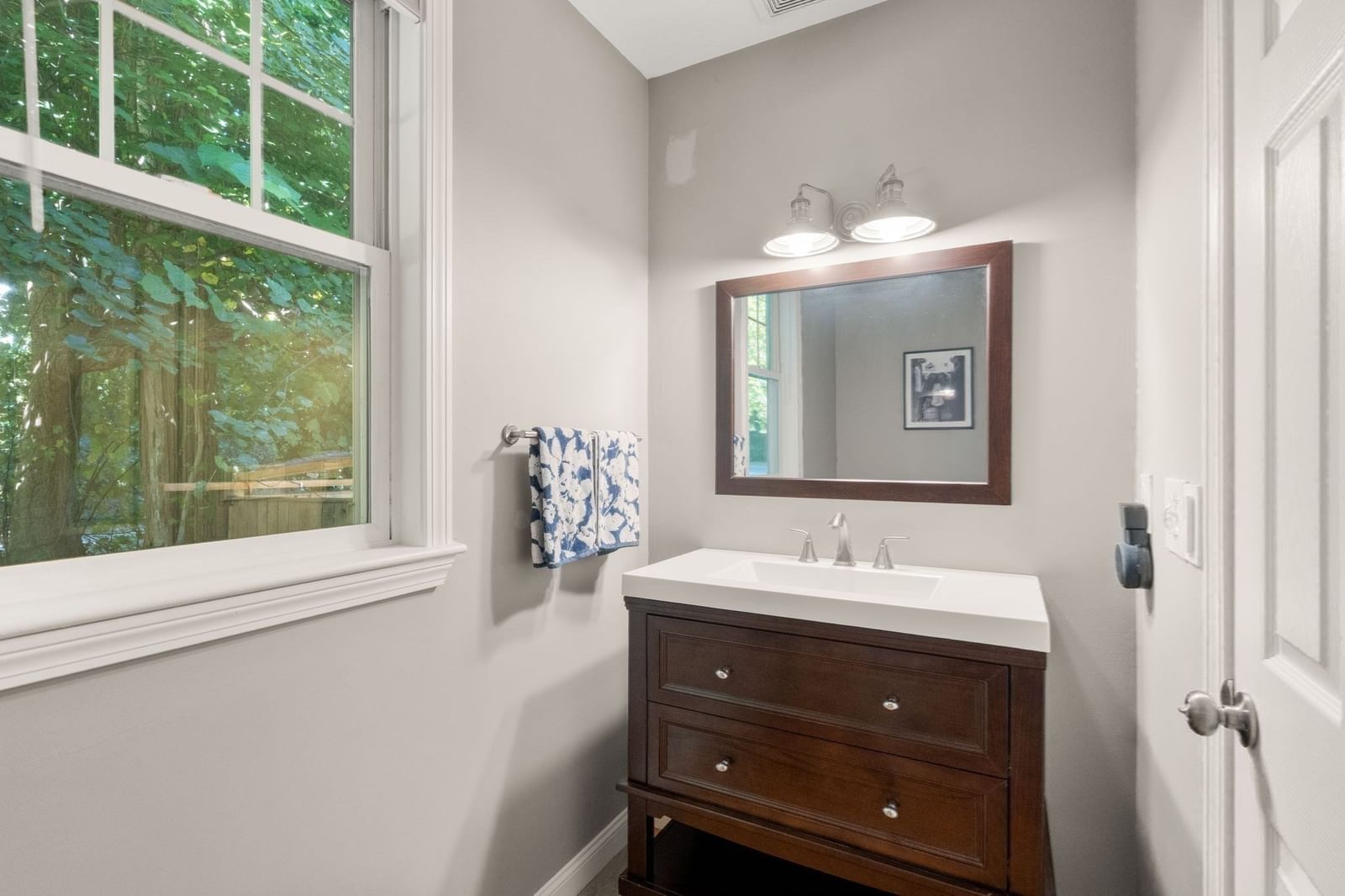 26 Beaver Dam Road Plymouth — Photo 14 of 37