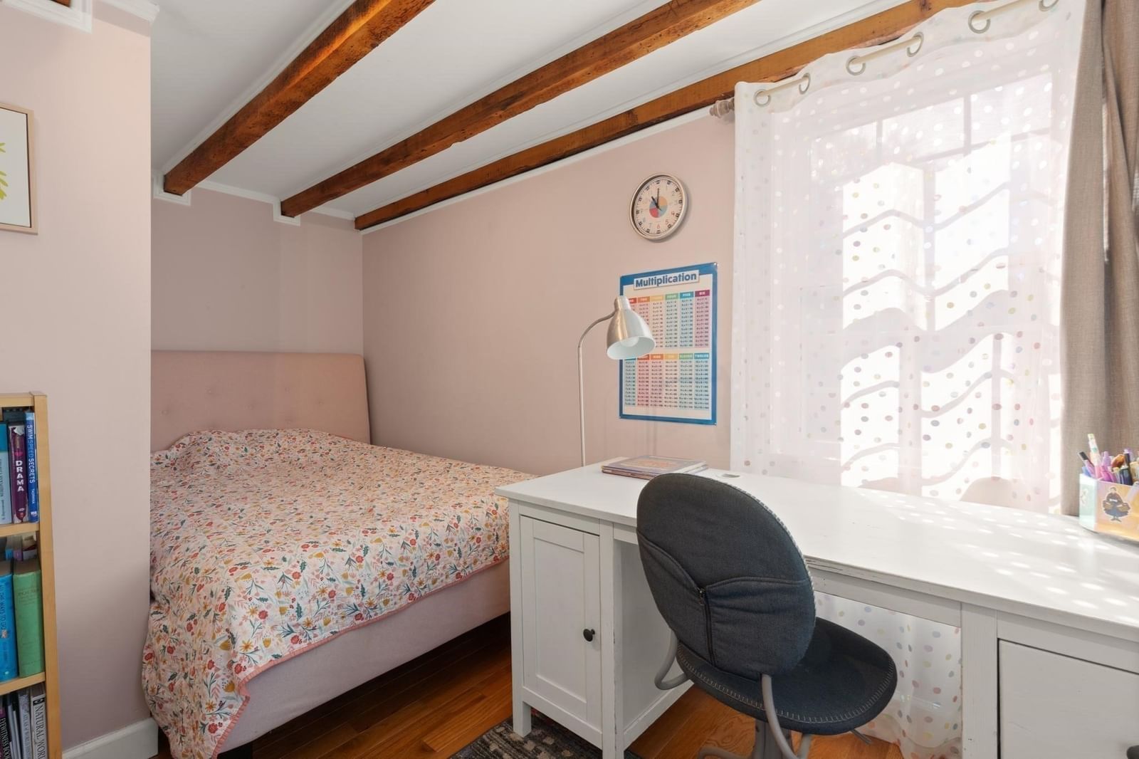21 Charles St Woburn — Photo 23 of 37