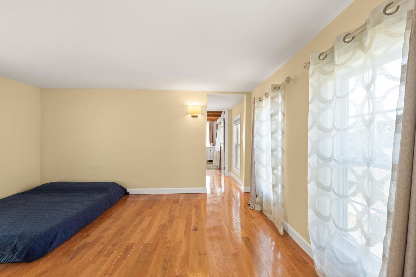 21 Charles St Woburn — Photo 25 of 37