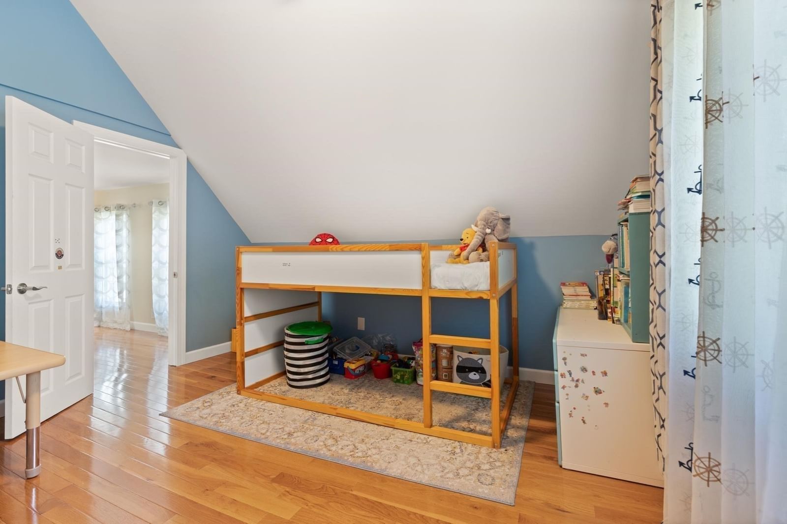 21 Charles St Woburn — Photo 27 of 37