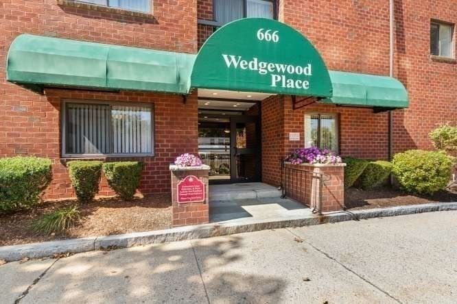 666 Main Street #217 Winchester — Photo 36 of 41