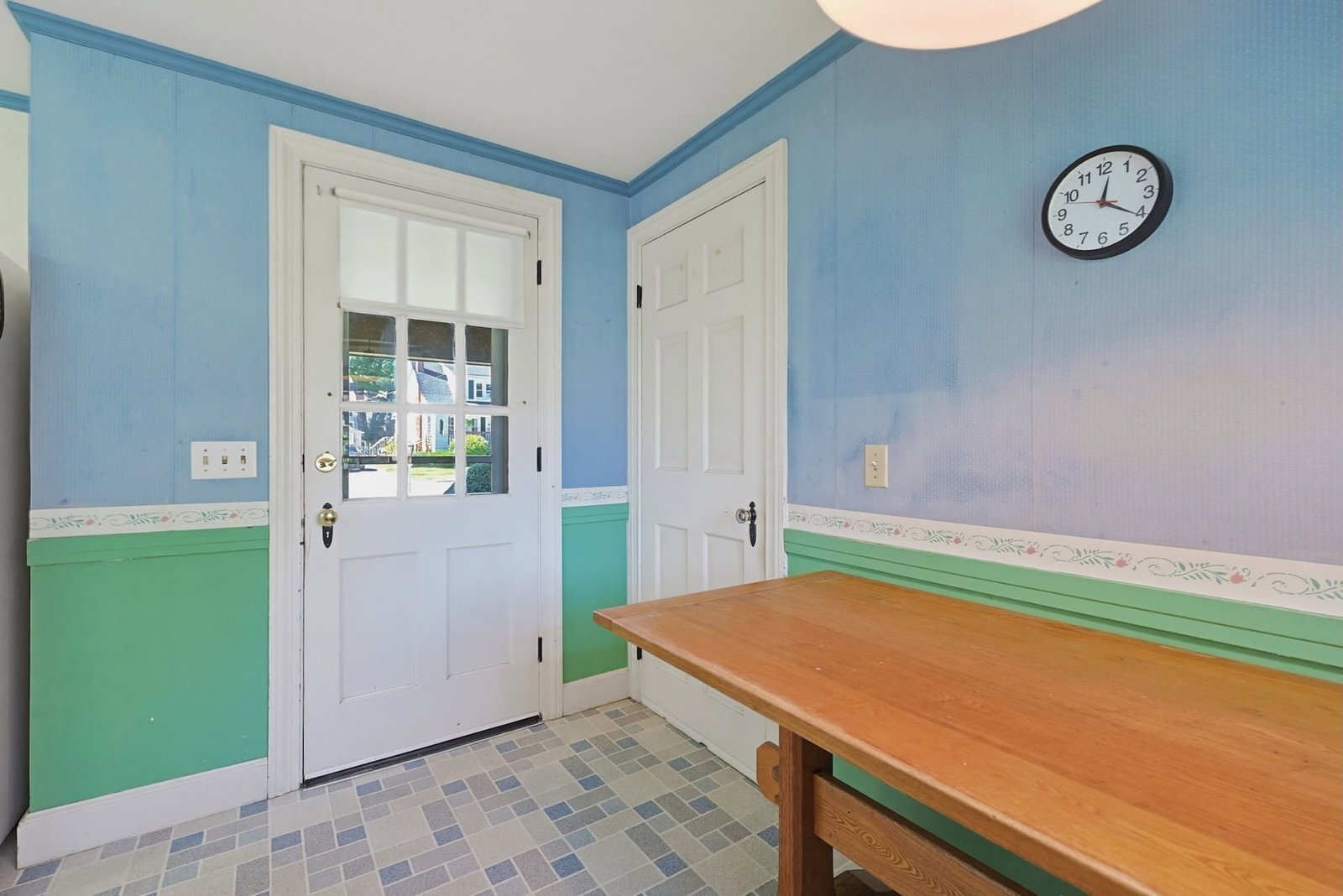 24 Stark Rd Worcester — Photo 10 of 42