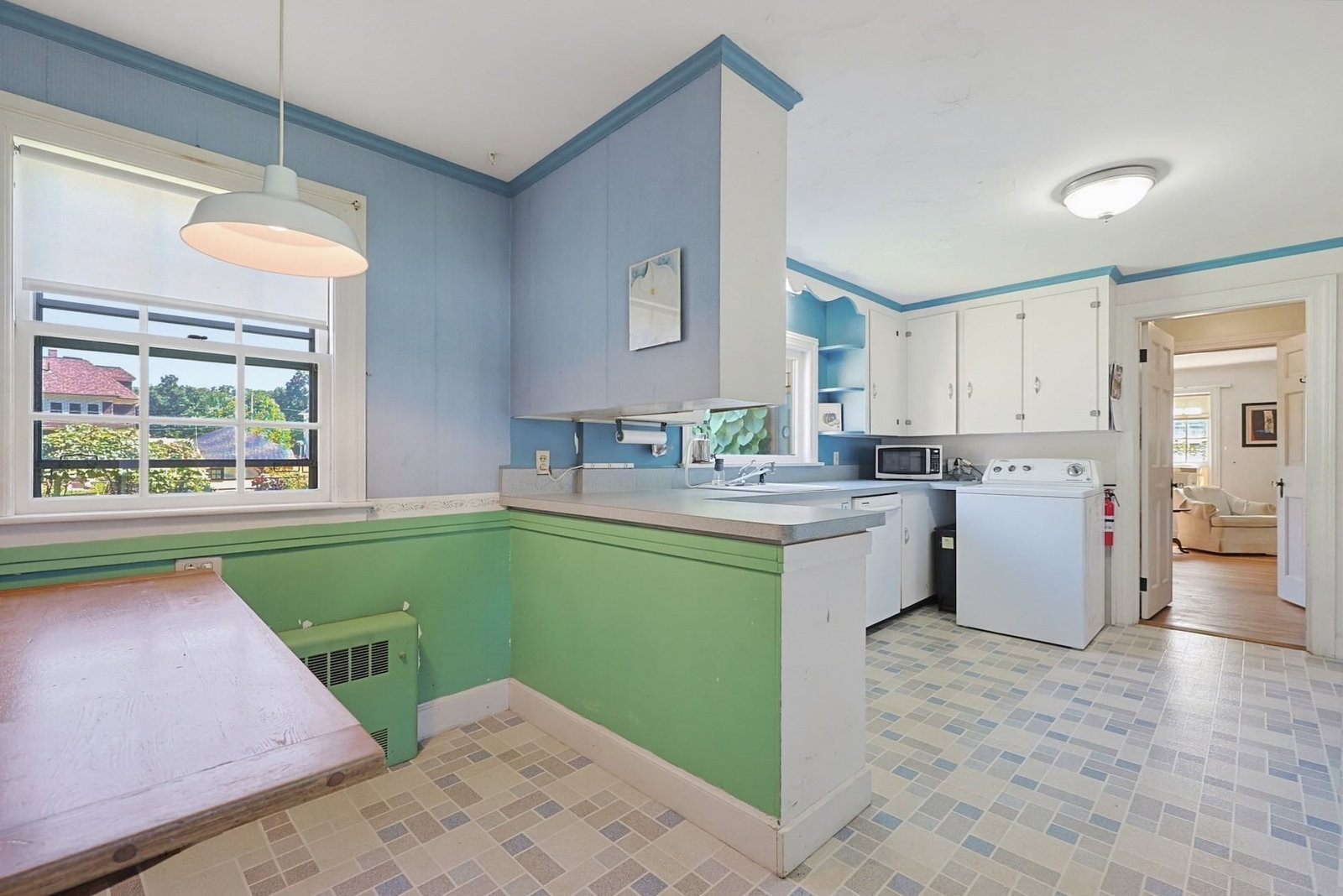 24 Stark Rd Worcester — Photo 8 of 42