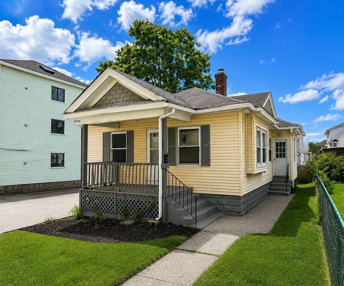 31 Granby And 16.5 Caprera Rd Worcester — Photo 6 of 35