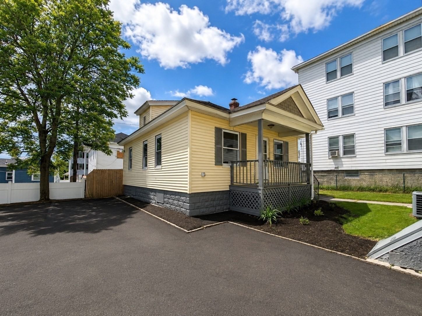31 Granby And 16.5 Caprera Rd Worcester — Photo 7 of 35