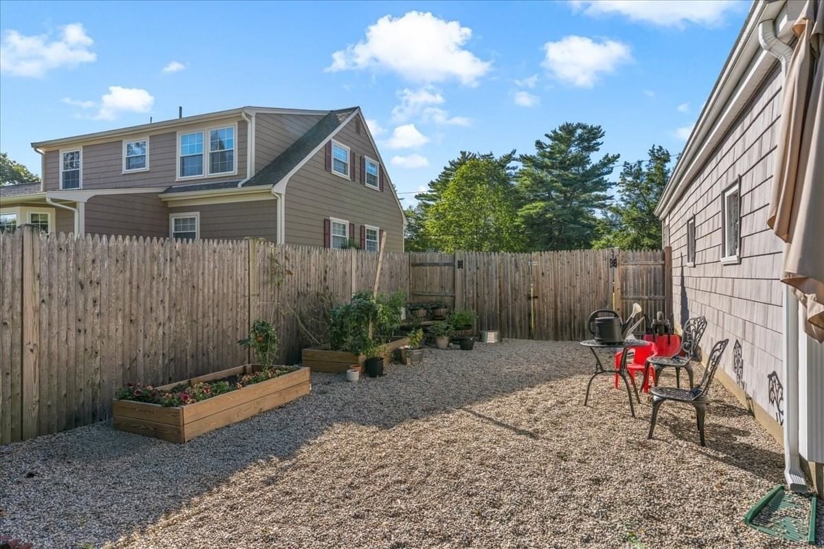 33 Century Rd Weymouth — Photo 36 of 38