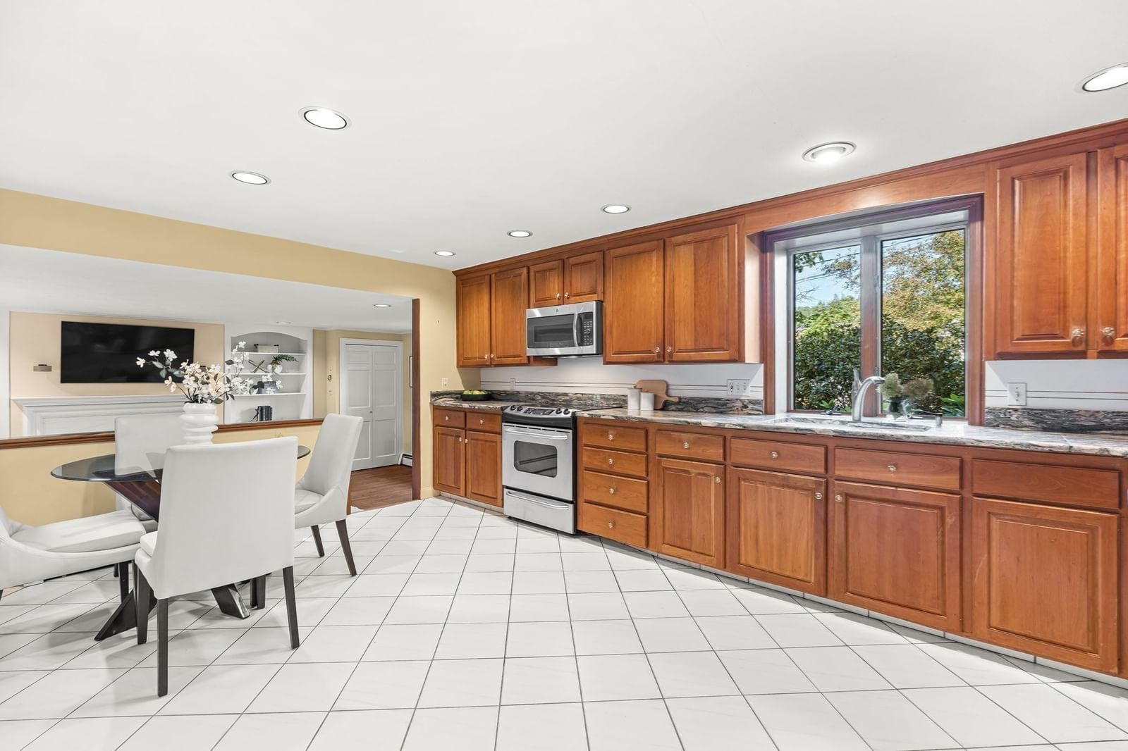 1 Overlook Way Winchester — Photo 12 of 39