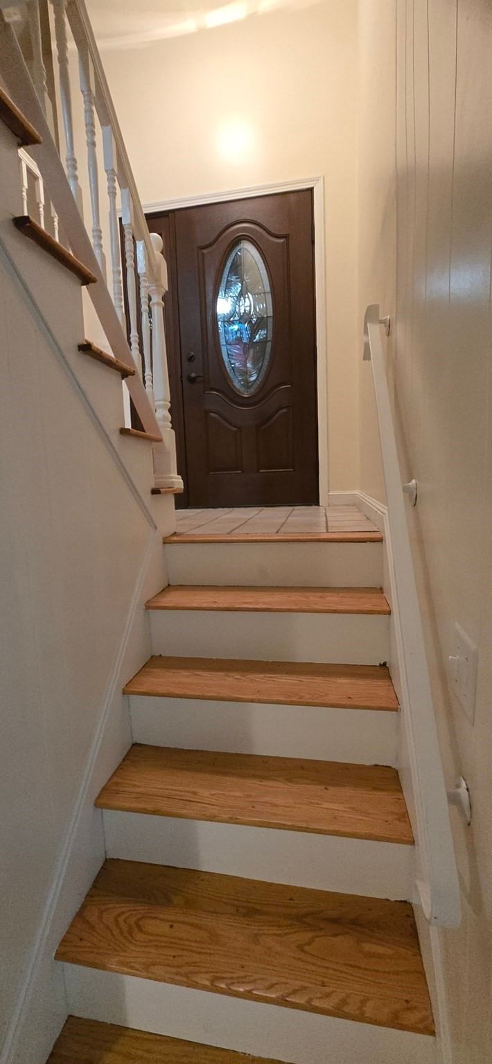 46 Willow St Tewksbury — Photo 3 of 17