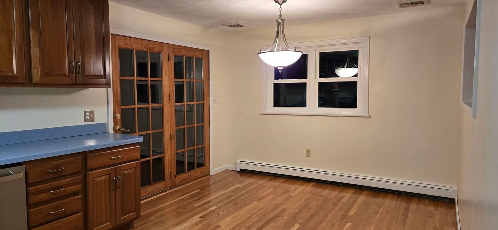 46 Willow St Tewksbury — Photo 5 of 17
