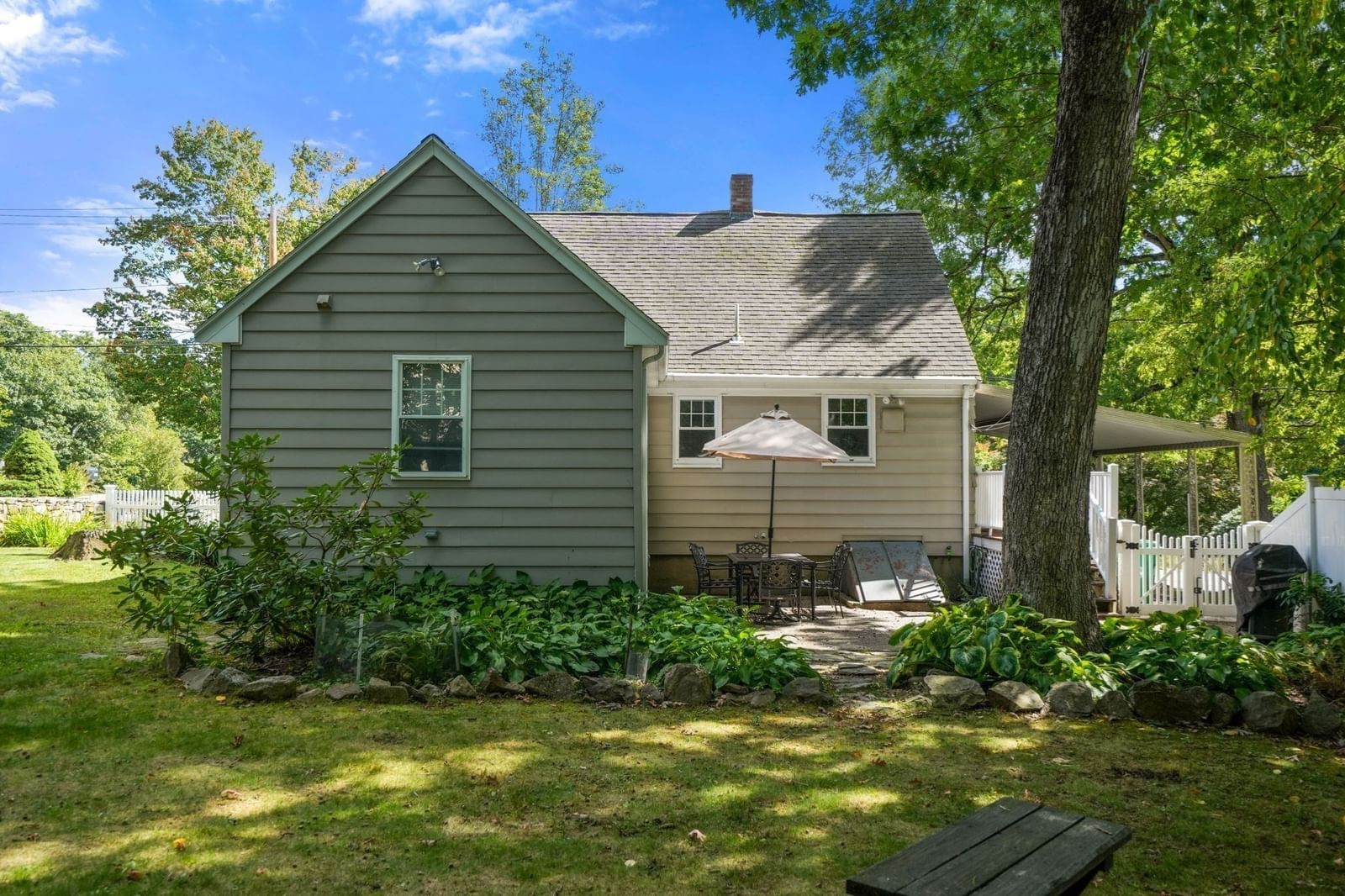 112 Myrtle Street Ashland — Photo 16 of 19