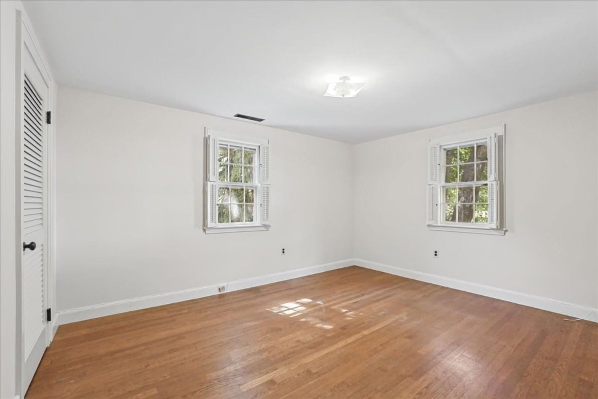 1036 High St Westwood — Photo 29 of 42