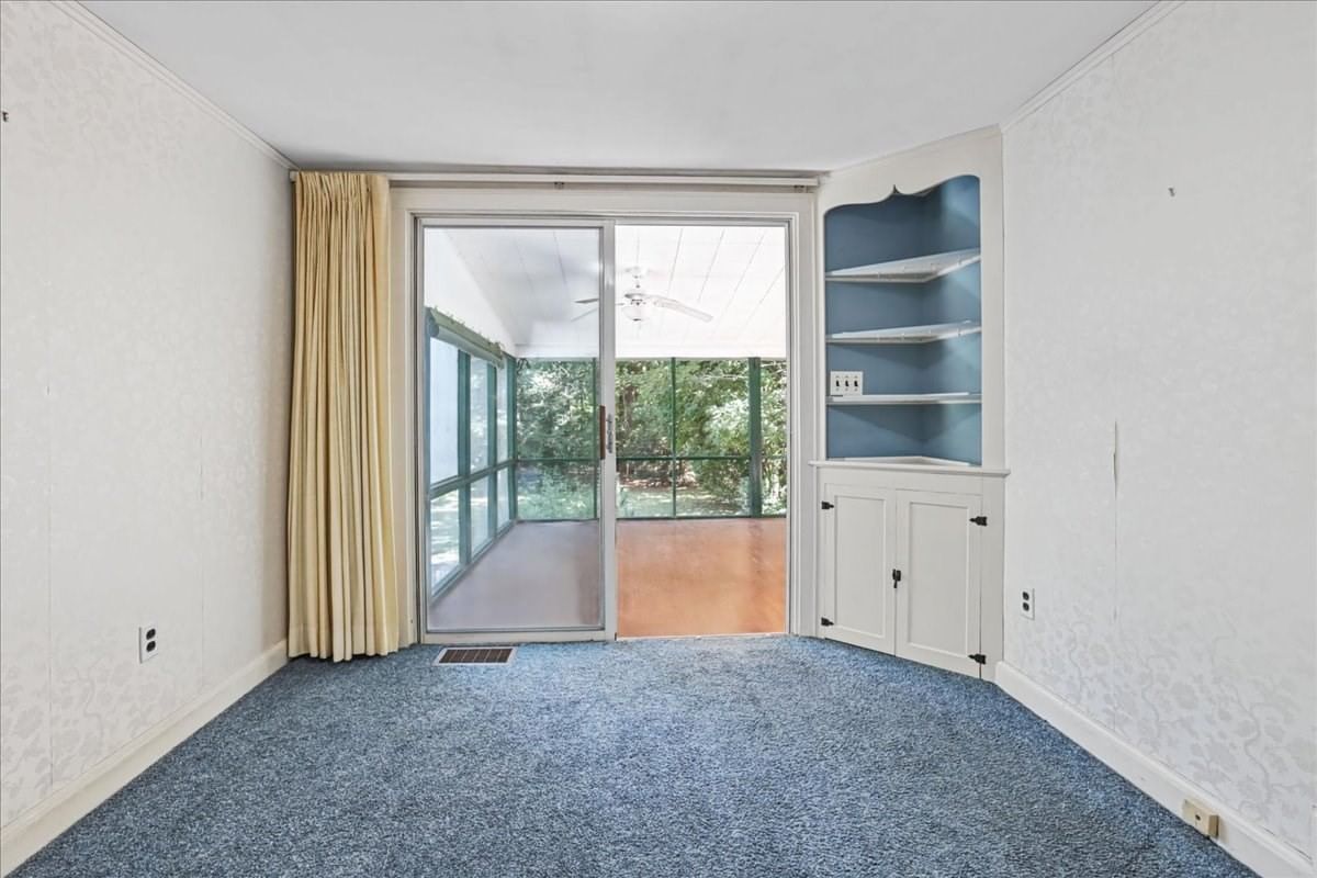 1036 High St Westwood — Photo 9 of 42