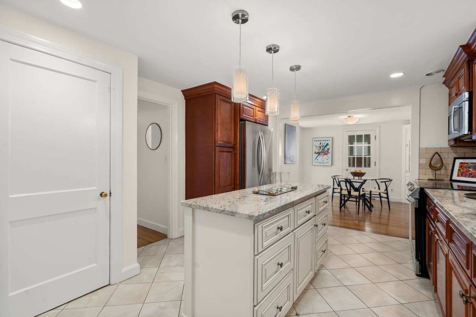 139 Webster St Needham — Photo 7 of 38