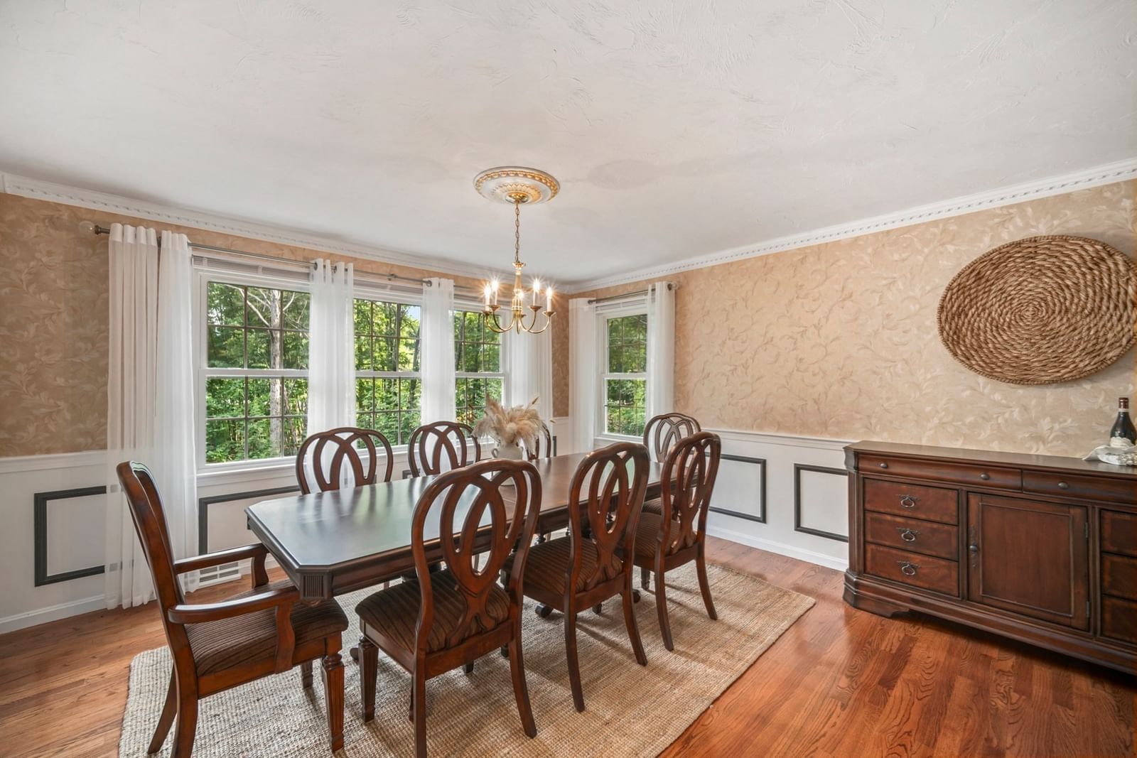 178 Littlefield Lane Marlborough — Photo 9 of 30